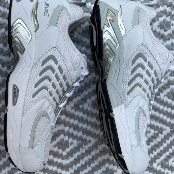 Ryka GcB Walk 2 Women’s White Walking Sneaker 10 - Picture 9 of 15